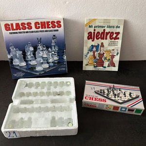 Juego de Ajedrez de Vidrio Magnético y 6 en 1 - imagen 2