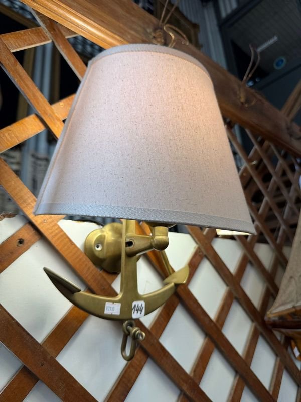 Item 877795 - Image 0