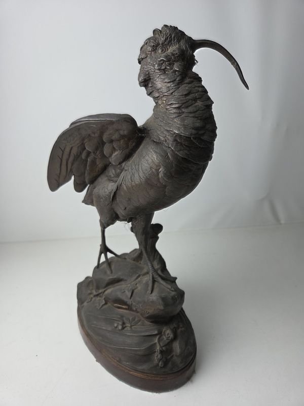 Escultura en Petit Bronce de Ave con Detalle en el Pico - imagen 4