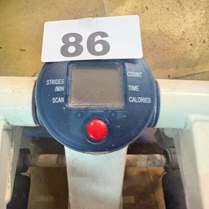 Escaladora de Ejercicio con Pistones Hidráulicos y Contador Digital - imagen 3