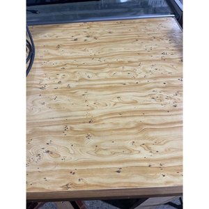 Mesa Mostrador de Aglomerado y MDF con Mínimos Detalles - imagen 2