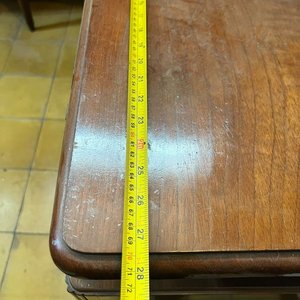 Mesita de Noche Antigua de Madera Cedro con Dos Cajones y Puertas - imagen 8