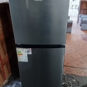 Lote anterior: Heladera Tema con Freezer - Funciona Bien