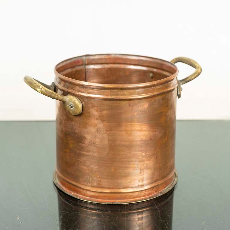 Item 2104031 - Image 0