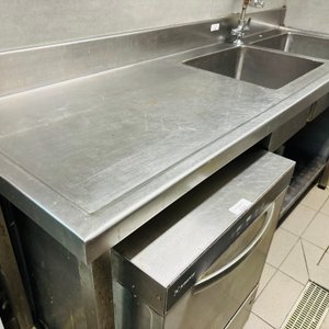Mesada de Acero Inoxidable con Doble Bacha, Grifería Profesional y Estante Escurridor - imagen 10