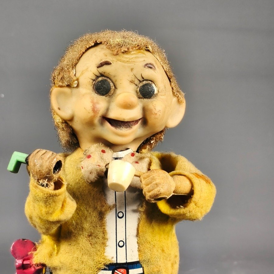 Item 17684 - Image 13