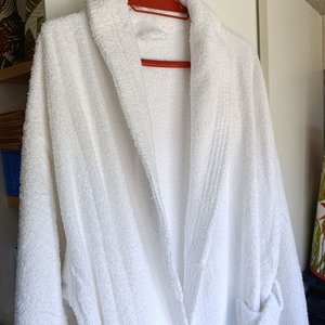Lote anterior: Bata de Baño Blanca de Algodón Talle M con Lazo