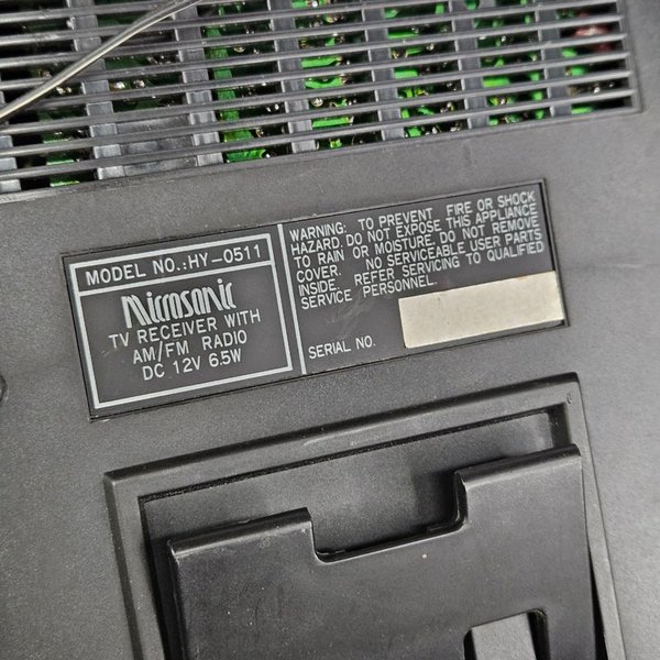 Televisor blanco y negro Panasonic - imagen 4