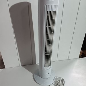 Ventilador Vertical de Pie Blanco Nappo 73 cm - imagen 1