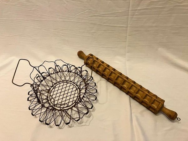Cesta de Alambre y Palote Raviolero de Madera Vintage - imagen 1