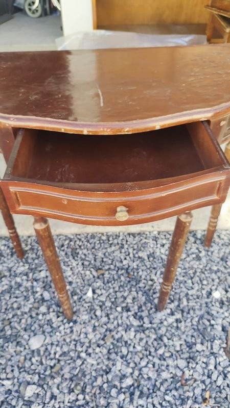 Item 869985 - Image 1