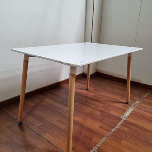 Mesa Nórdica Blanca con Patas de Madera Clara - 120x80x75cm - imagen 3