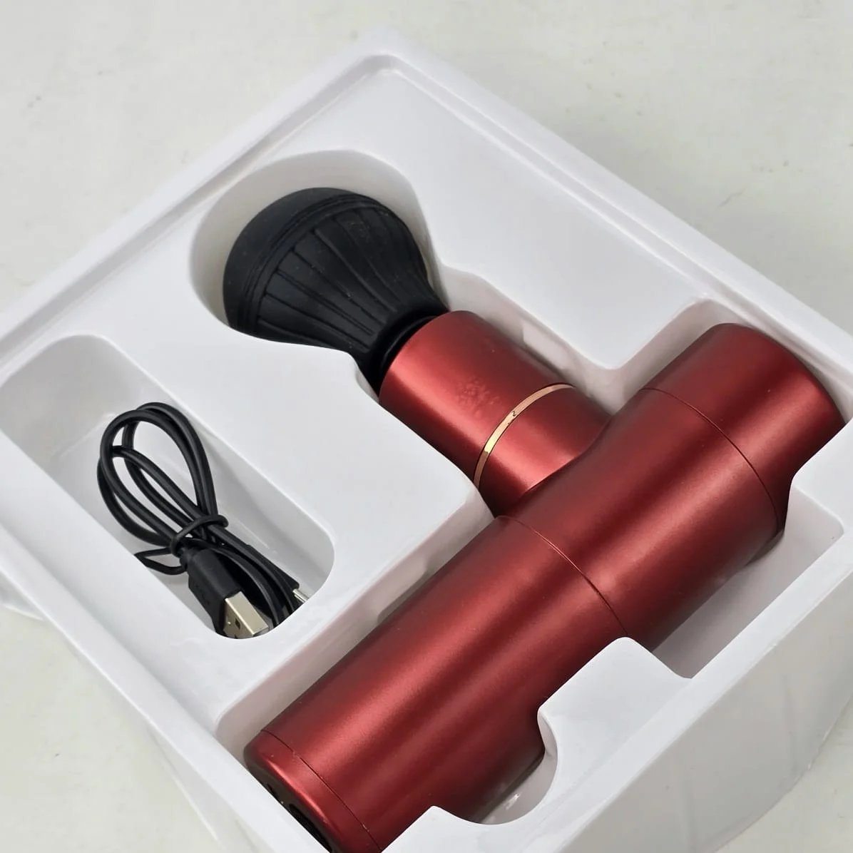 Mini Fascial Gun para Masaje y Alivio de Músculos