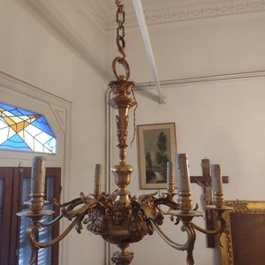 Araña de Bronce Estilo Imperio con Broncería Detallada - imagen 1