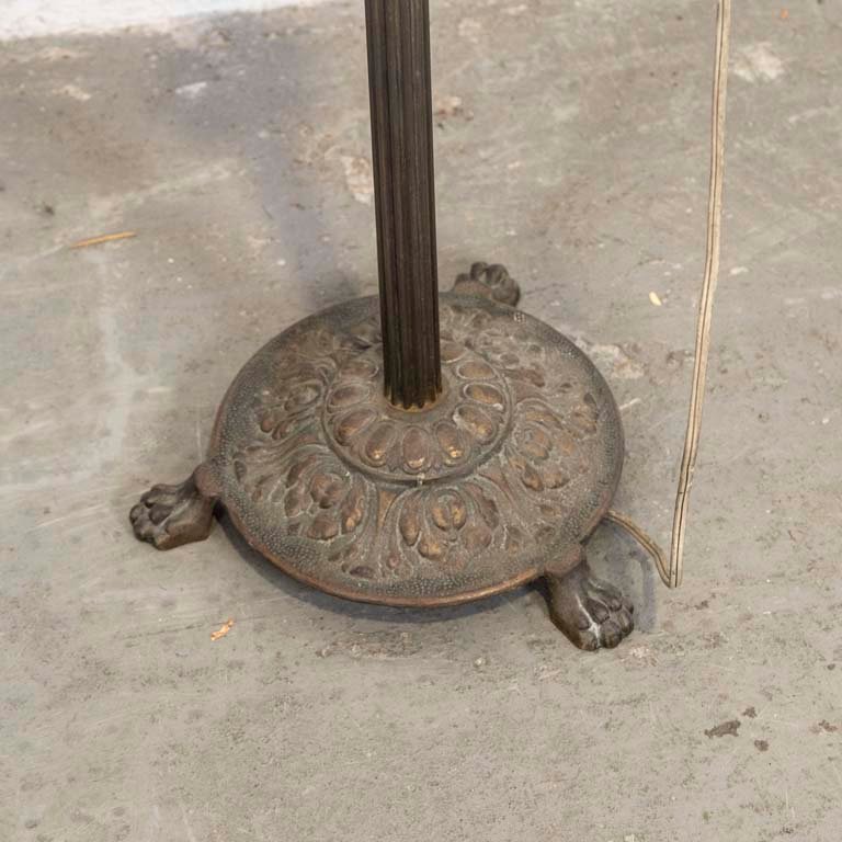 Lámpara de pie en bronce con pantalla de tela plegada - imagen 3