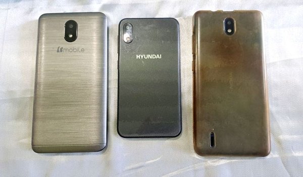 Celulares usados a la venta - Tres opciones disponibles - imagen 2