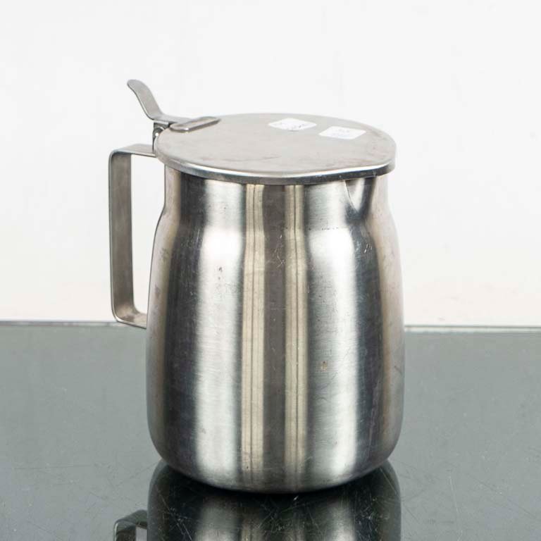 Lote siguiente: Jarra de acero inoxidable Polar Ware Co.