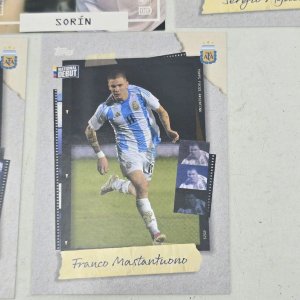 Tarjetas Topps Focus Argentina x5: Crespo, Sorín, Agüero, Martínez, Mastantuono - imagen 5
