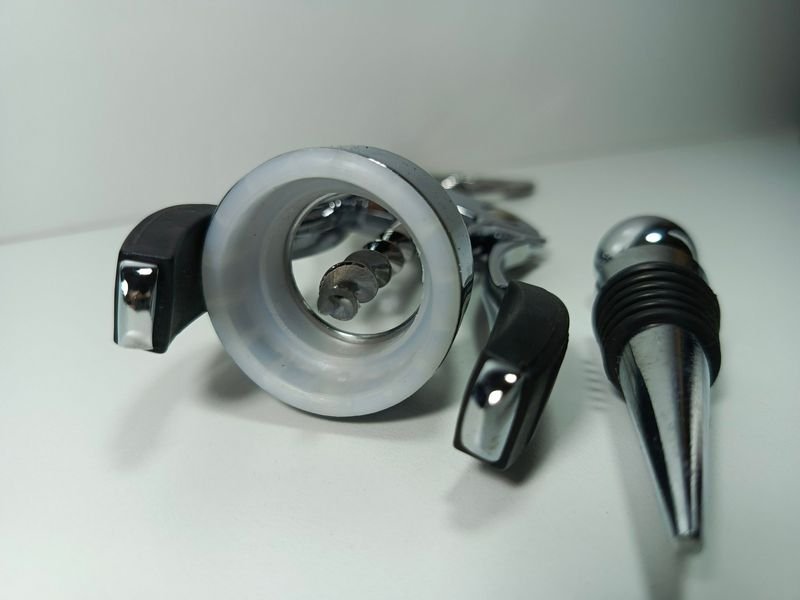 Item 895649 - Image 3