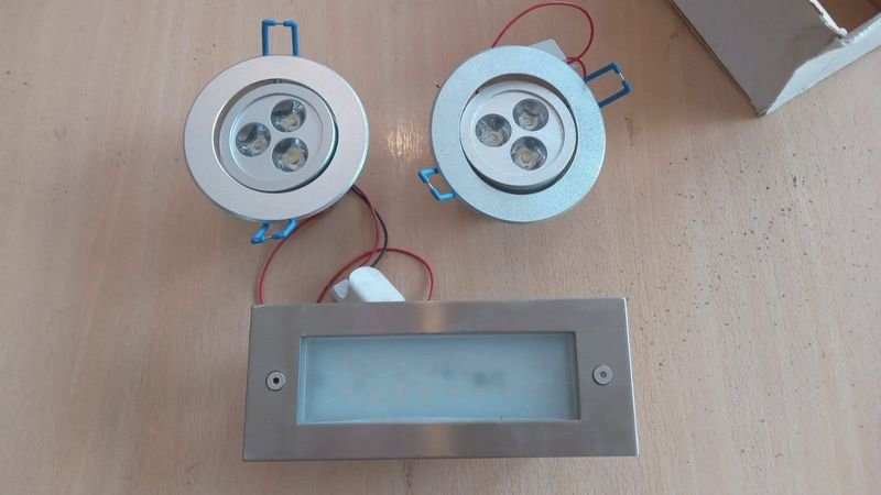 Item 876408 - Image 0