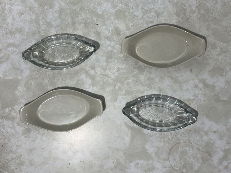 Set de 4 Fuentes Ovaladas de Vidrio y Cerámica