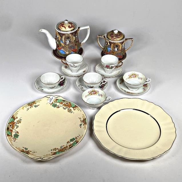 Juego de té y vajilla inglesa y Satsuma: 15 piezas