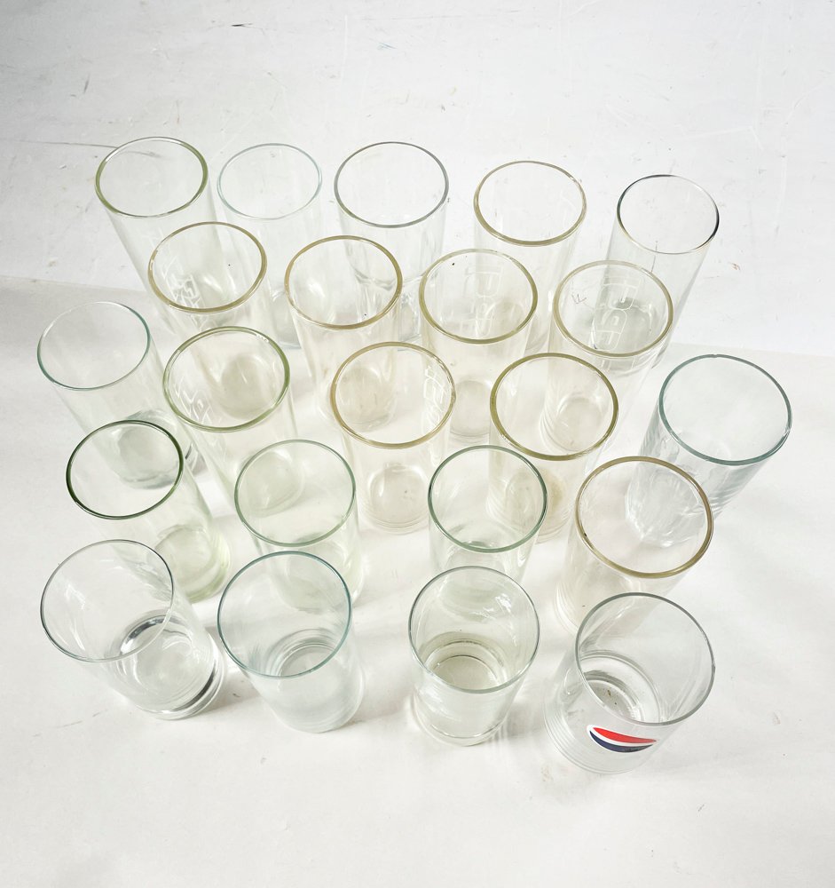 Vasos de cristal decorativos con monograma - imagen 2