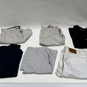 Lote de Ropa: Camisas, Bermudas y Chombas de Marca (Levi's, Penguin, Polo Golf) - imagen 4