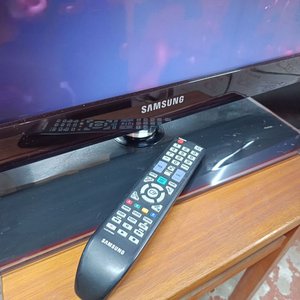 Televisor Samsung LCD 40" Full HD Modelo LN40C550J1R - imagen 3