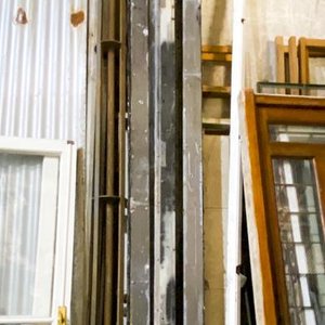 Seis Perfiles Metálicos de Construcción - imagen 1