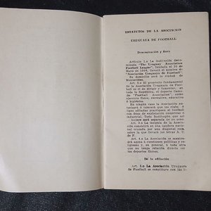 Estatutos y Reglamento General Asociación Uruguaya de Football - Montevideo 1922 - imagen 2