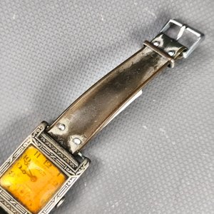 Reloj Suizo Titan Automático Rectangular con Malla de Goma - imagen 8