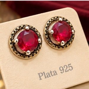 Par de Aros Plata 925 con Cristales Rojo Rubí Facetados - imagen 2