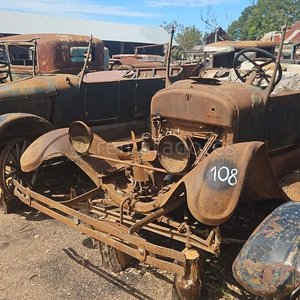 Antiguos Automóviles Clásicos para Restaurar - imagen 2