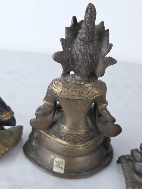 Esculturas de la India en Bronce con Detalles Intricados - imagen 8