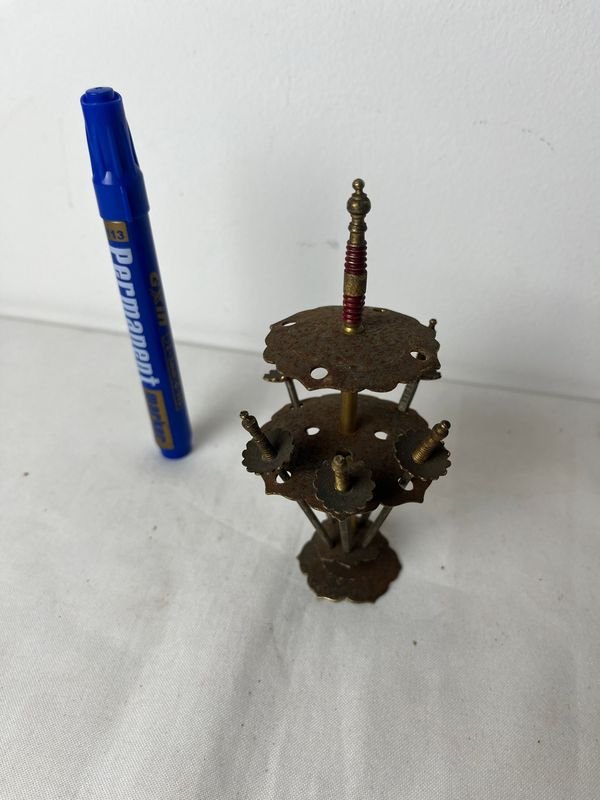 Pinchos y accesorios para escritorio - imagen 2