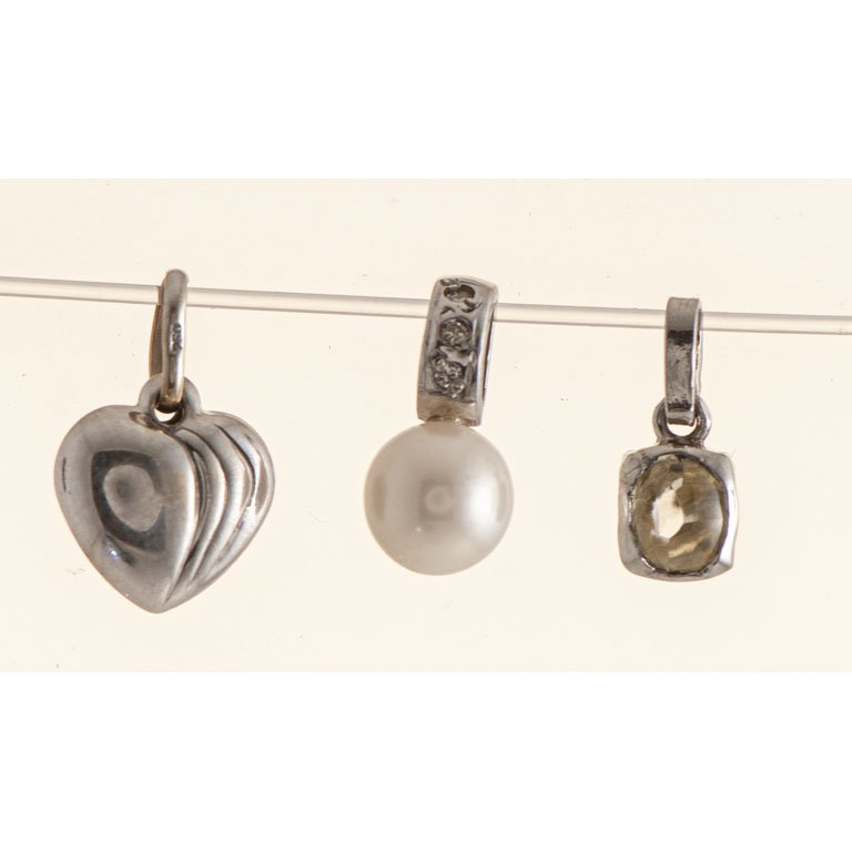 Colgantes de Oro con Perla y Piedra