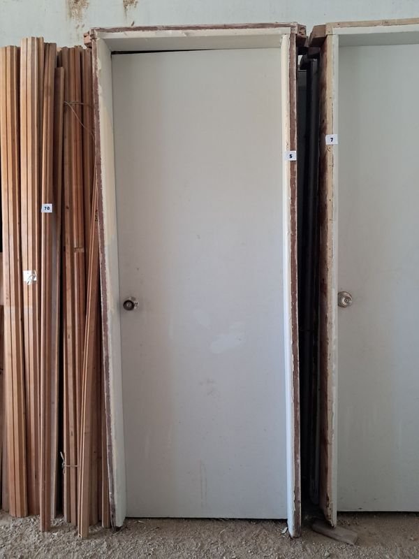 Puertas antiguas de cedro para decoración - imagen 1