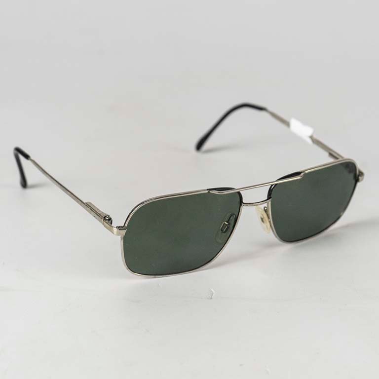 Lentes de sol Cambridge en buen estado - imagen 2