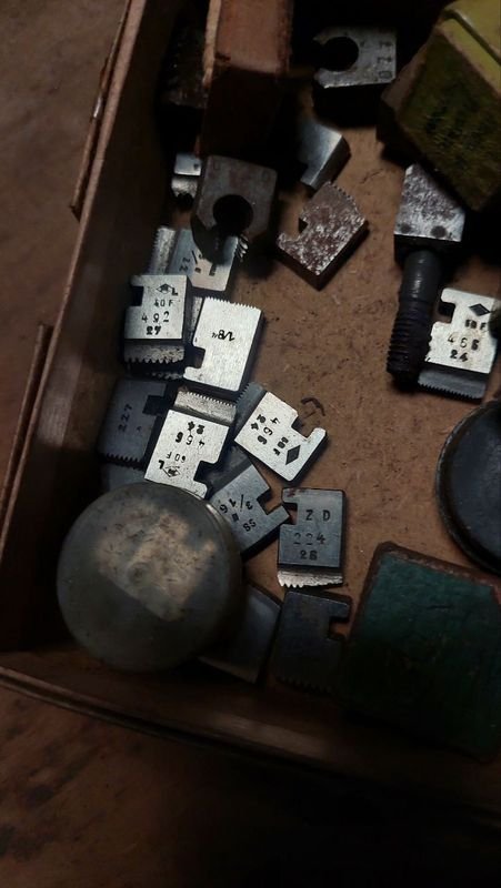 Lote de piezas pequeñas tipo terrajas - imagen 2