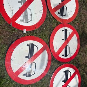 Lote de 4 Carteles de Prohibido Adelantar - imagen 4