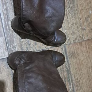 Botas de cuero EFEKA para niño, talle 27 aprox. - imagen 3