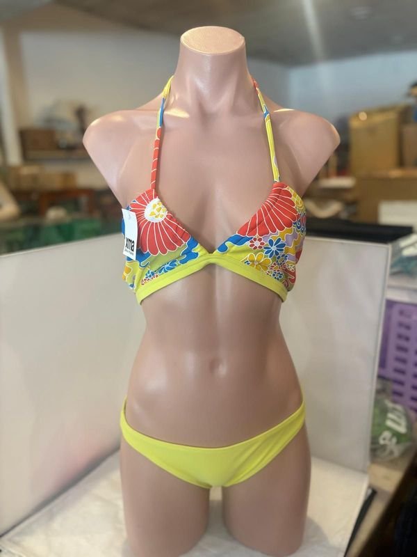 Bikinis de dama con diseños modernos - imagen 4