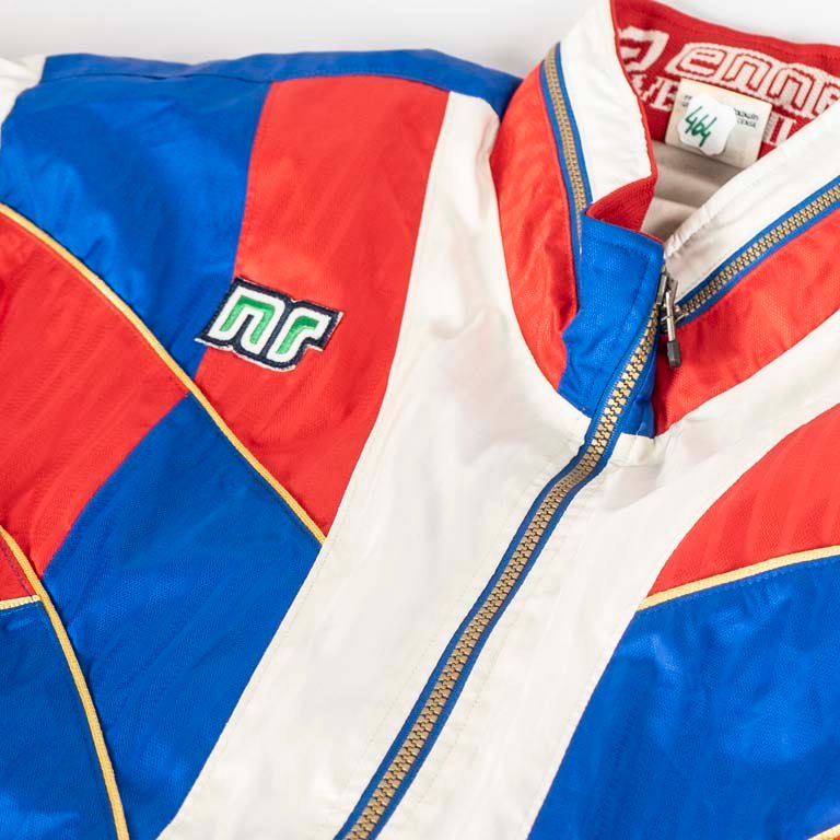 Equipo deportivo Ennerre de los 90 - imagen 2