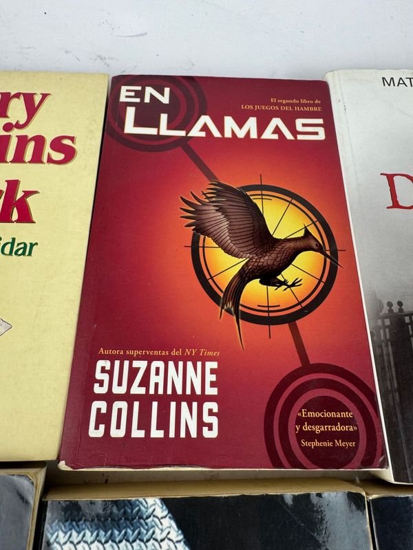 Colección de libros de Thriller, Romance y Best-sellers Contemporáneos - imagen 6