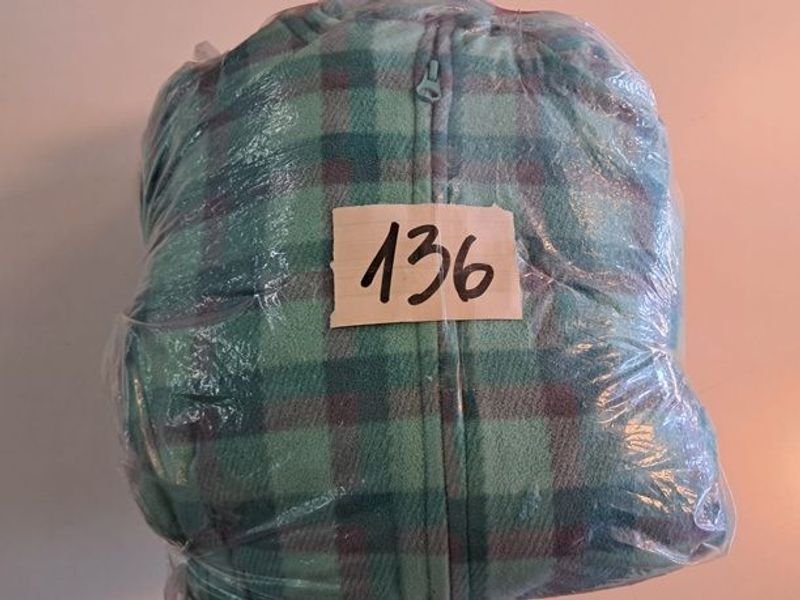 Ropa de invierno en lote - imagen 4