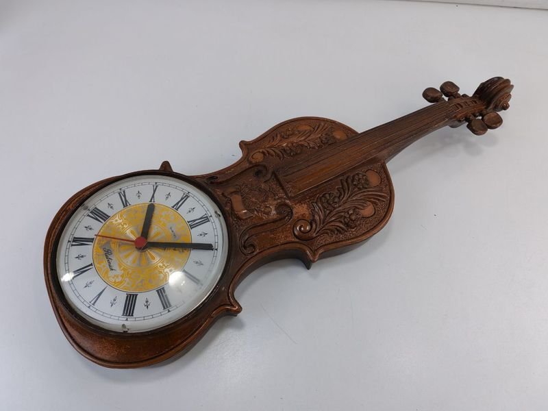 Relojes de pared antiguos y accesorios - imagen 4