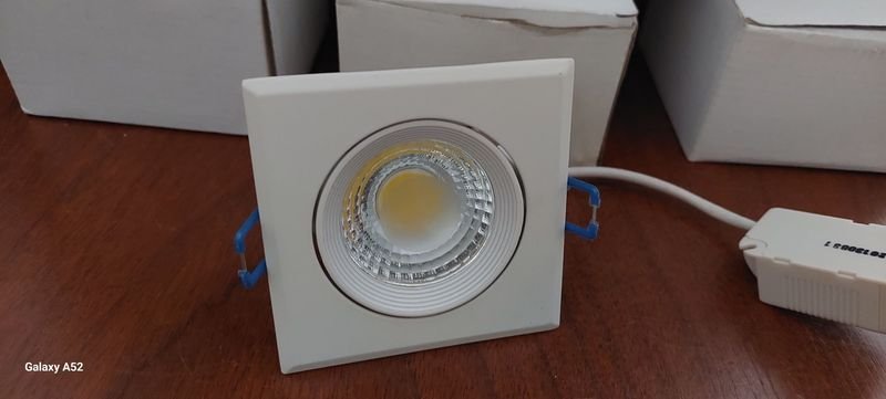 A8 6 spot led - Lámpara LED de 6 puntos - imagen 2