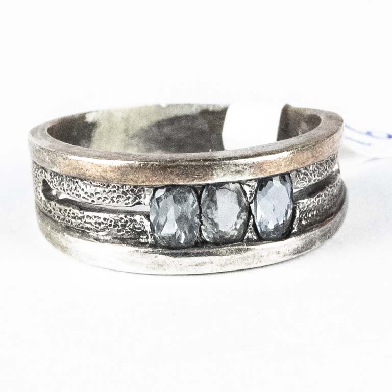 Lote anterior: Anillo de plata con fantasia - Accesorios de moda