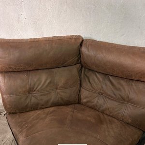 Sillón Esquinero Marrón de Cuero Sintético - imagen 3